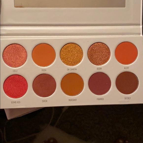 Morphe x Jaclyn Hill Vault - Picture 6 of 6